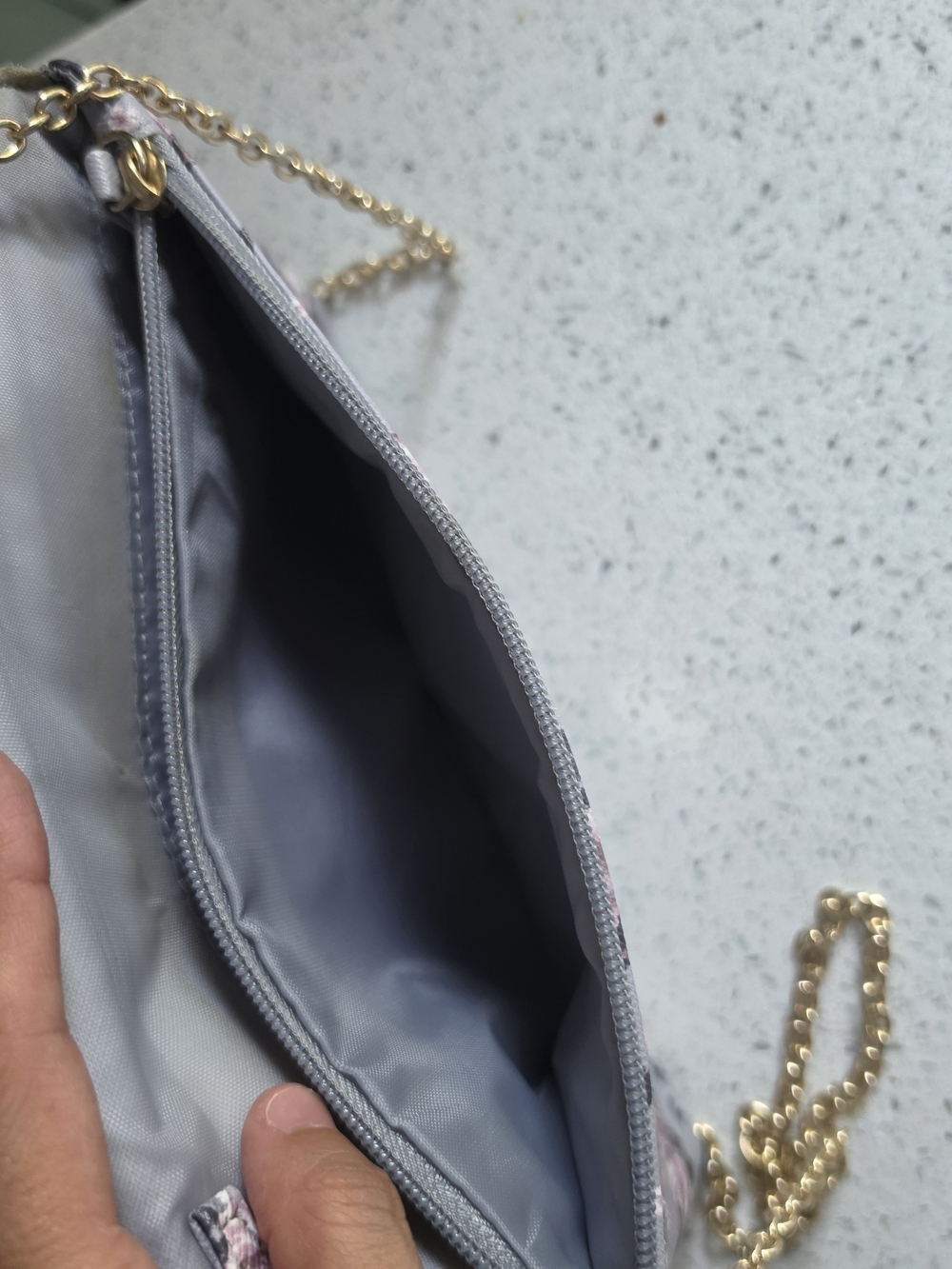 GUESS Floral Chain Crossbody Bag in Lavender - Picture 4 of 6